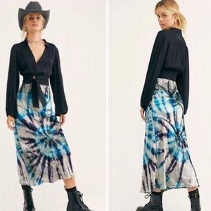 Maxi skirt free people.